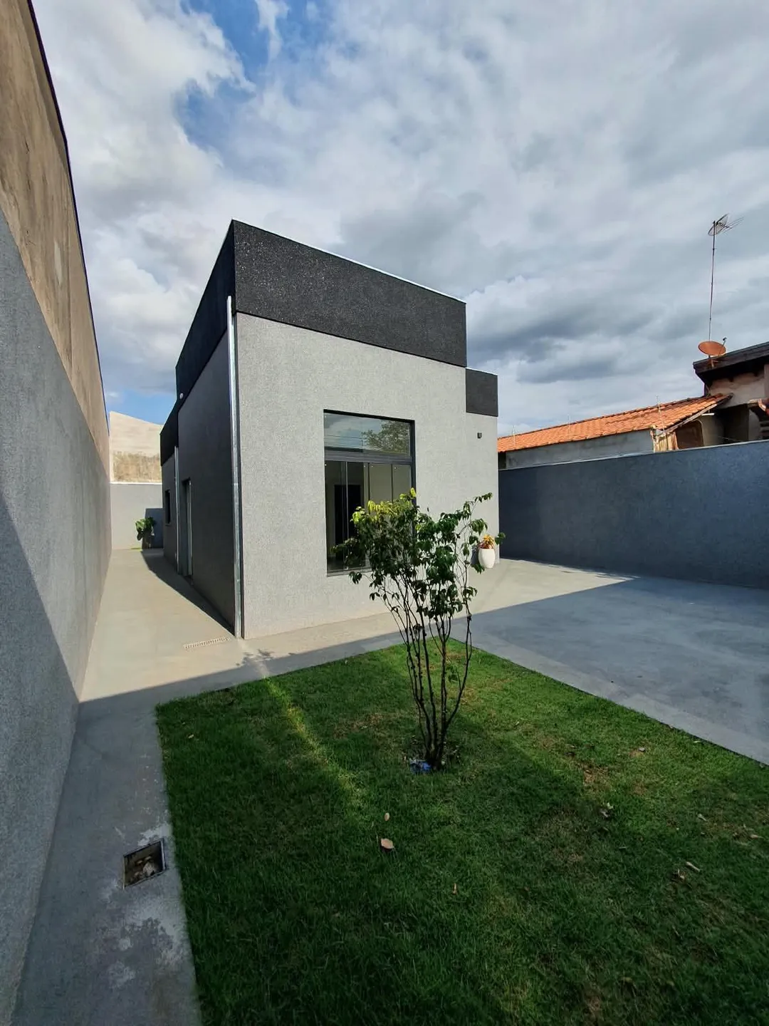 Casa, 2 quartos, 75 m² - Foto 1