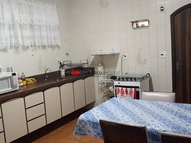 Casa com 235m² 2 quartos e 1 banheiro, à venda, no bairro Campestre em Santo André