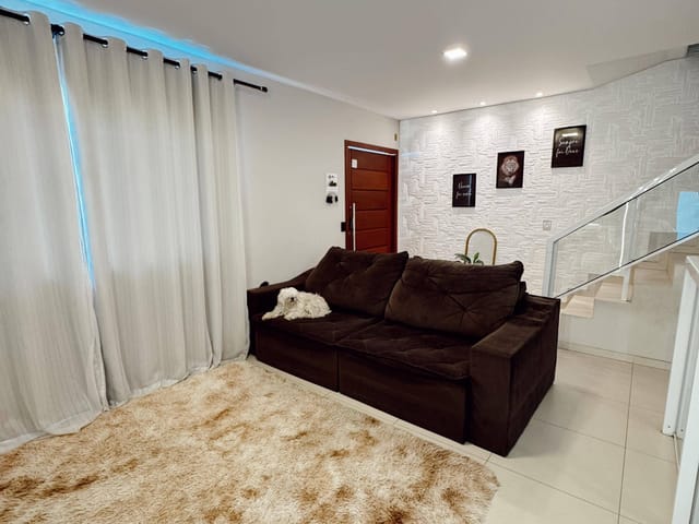 Casa 3 quartos e 2 banheiros, à venda, no bairro Colina de Laranjeiras em Serra