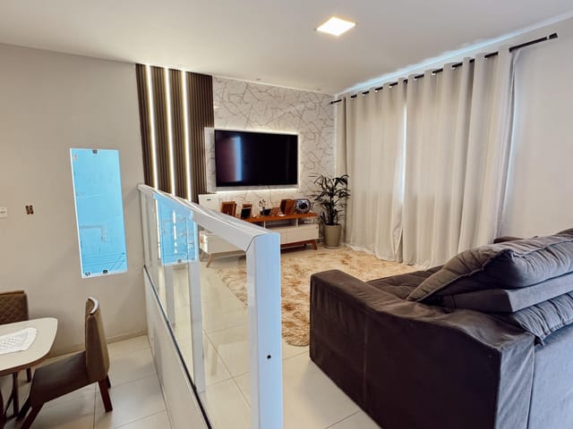 Casa 3 quartos e 2 banheiros, à venda, no bairro Colina de Laranjeiras em Serra