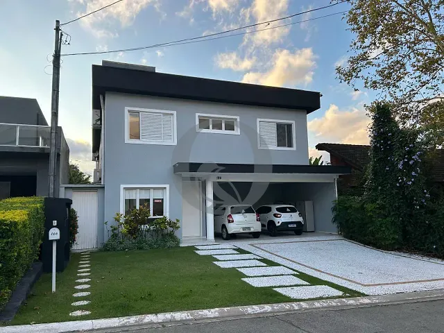 Casa 4 quartos e 4 banheiros, à venda, no bairro Alphaville em Santana de Parnaíba