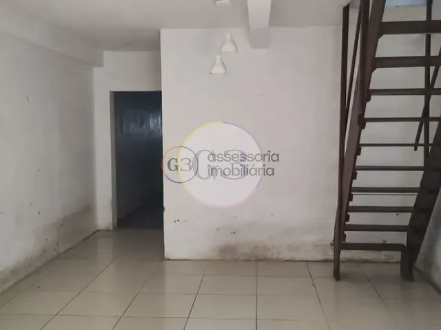 Casa para alugar, no bairro Centro em Pelotas