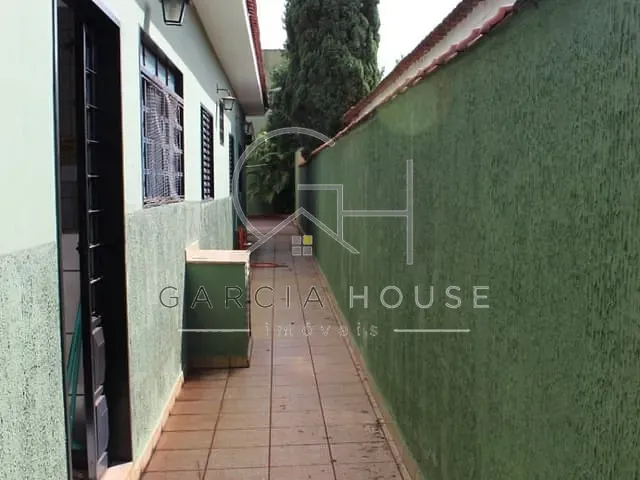 Casa com 270m² 3 quartos e 1 banheiro, à venda, no bairro Vila Monte Alegre em Ribeirão Preto