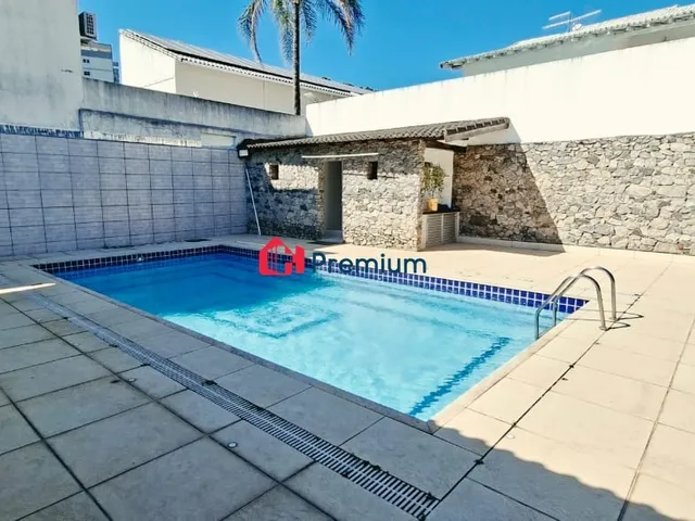 Casa 4 quartos e 4 banheiros, à venda, no bairro Barra da Tijuca em Rio de Janeiro