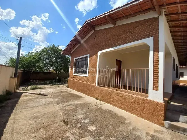 Casa com 520m² 3 quartos e 2 banheiros, à venda, no bairro Jardim Mauá II em Jaguariúna