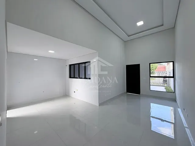 Casa com 210m² 3 quartos e 2 banheiros, à venda, no bairro Boneca do Iguaçu em São José dos Pinhais