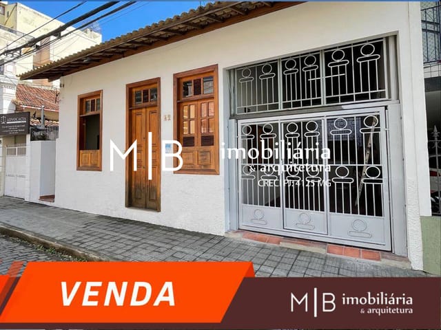 Casa 3 quartos e 3 banheiros, à venda, no bairro CENTRO em CATAGUASES