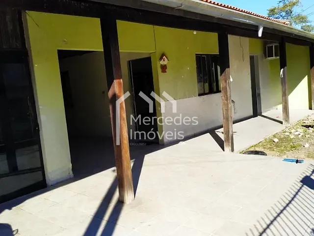 Casa com 294m² 2 quartos e 2 banheiros, à venda, no bairro Cordeiros em Itajaí