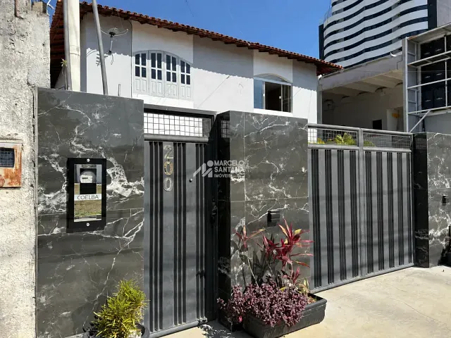 Casa 3 quartos e 2 banheiros, para alugar, no bairro Candeias em Vitória da Conquista