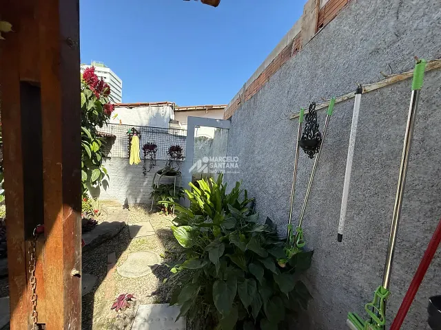 Casa 3 quartos e 2 banheiros, para alugar, no bairro Candeias em Vitória da Conquista