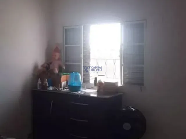 Casa com 175m² 2 quartos e 1 banheiro, à venda, no bairro Jardim Imperial em São José dos Campos