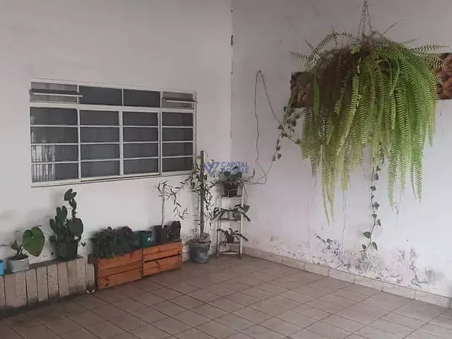 Casa com 175m² 2 quartos e 1 banheiro, à venda, no bairro Jardim Imperial em São José dos Campos