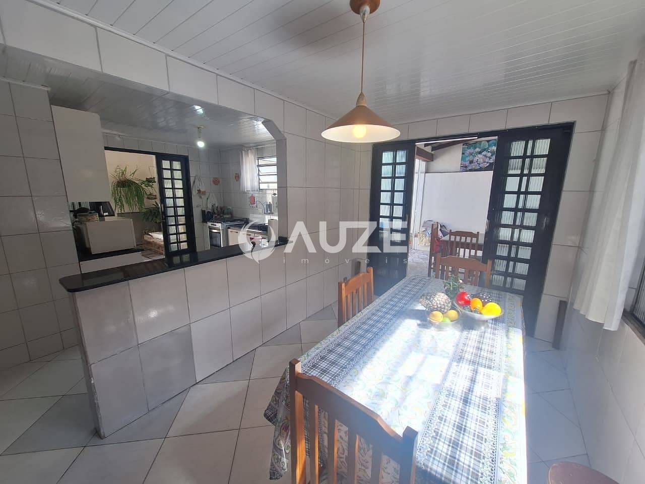 Casa à venda com 3 quartos, 183m² - Foto 13
