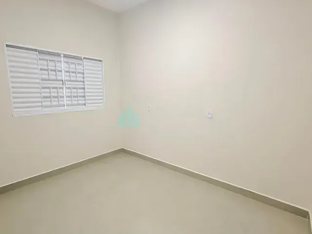 Casa 2 quartos e 1 banheiro, para alugar, no bairro Loteamento Residencial Cidade Jardim em Catalão