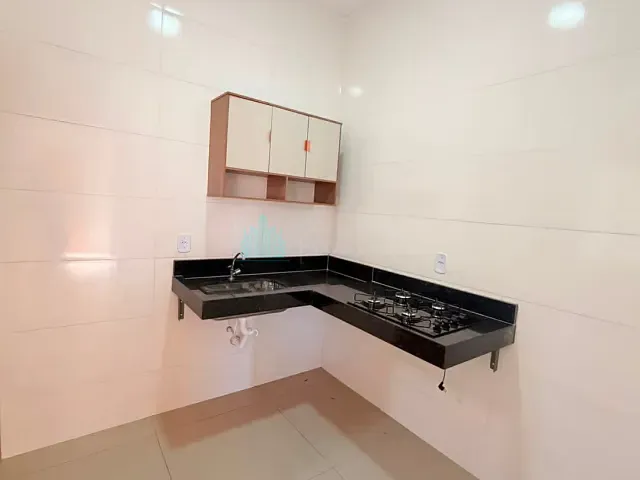 Casa 2 quartos e 1 banheiro, para alugar, no bairro Loteamento Residencial Cidade Jardim em Catalão