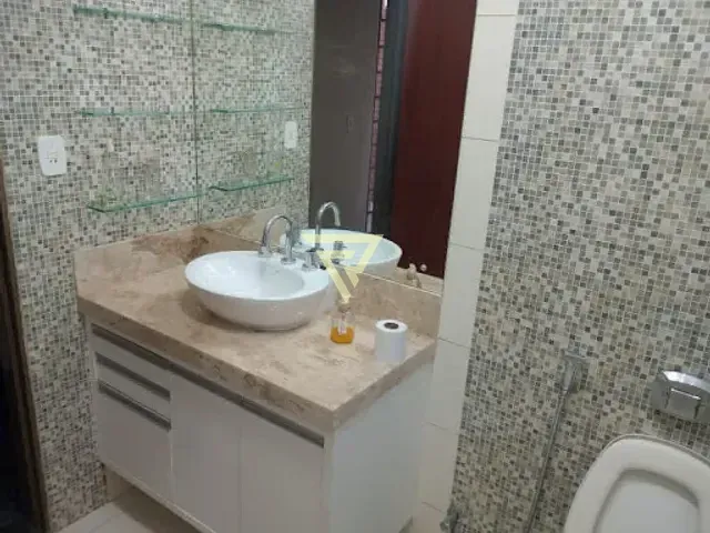 Casa com 250m² 3 quartos e 2 banheiros, à venda, no bairro Vila Monte Alegre em Ribeirão Preto