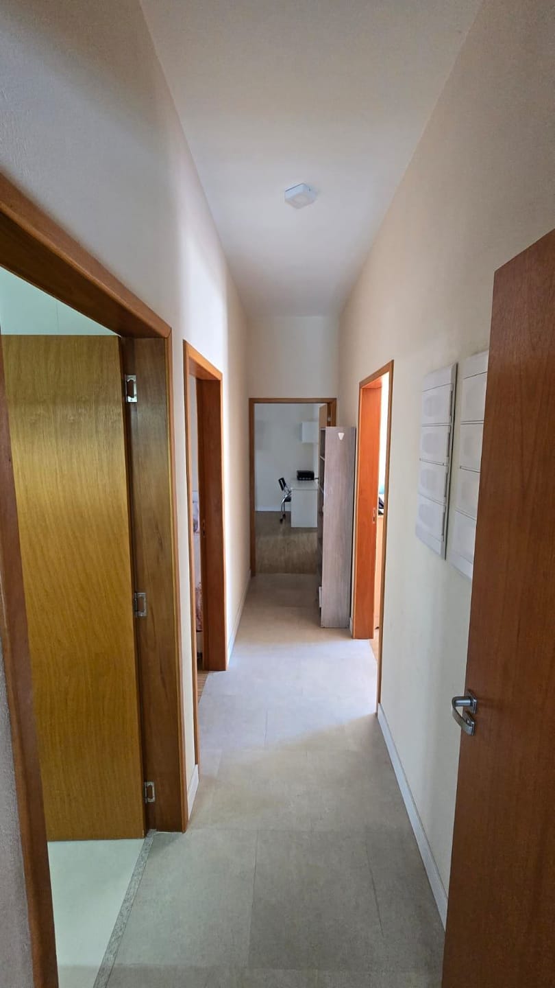 Casa à venda e aluguel com 3 quartos, 215m² - Foto 13