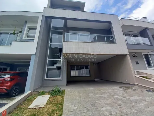 Casa com 282m² 3 quartos e 4 banheiros, à venda, no bairro Uberaba em Curitiba