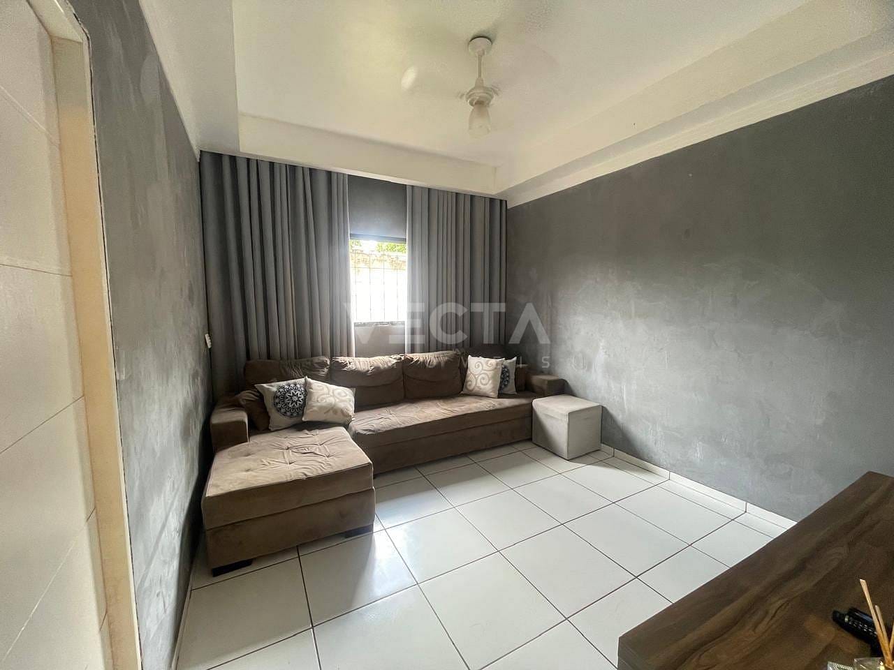 Casa, 2 quartos, 130 m² - Foto 1