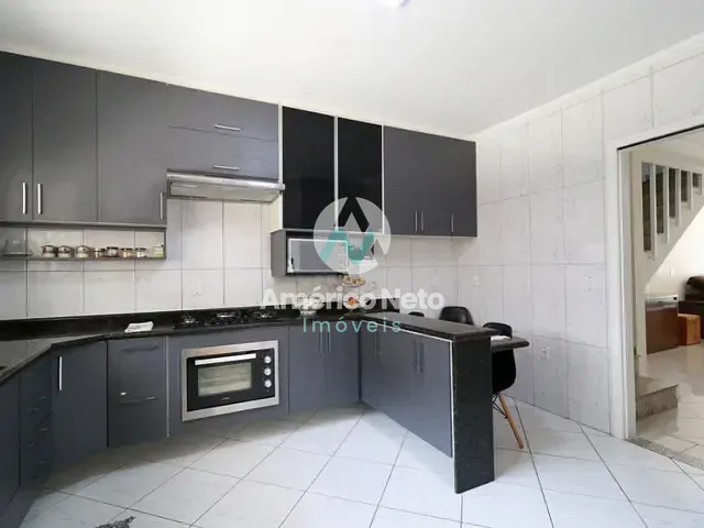 Casa 3 quartos e 5 banheiros, à venda ou para alugar, no bairro Santa Paula em São Caetano do Sul
