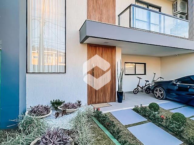 Casa com 180m², à venda, no bairro Vargem Pequena em Rio de Janeiro