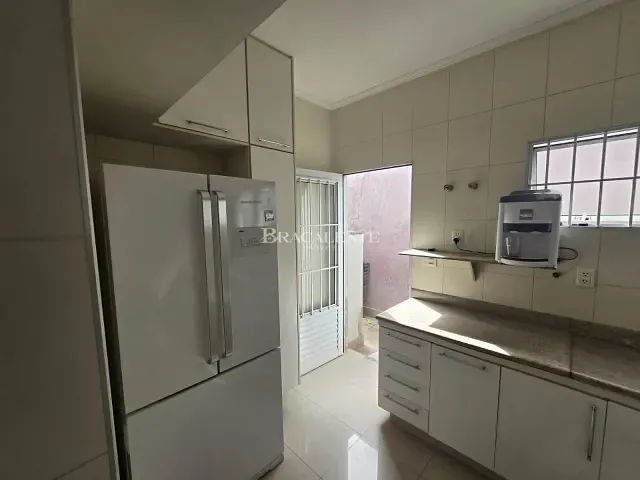 Casa com 247m² 3 quartos e 4 banheiros, à venda, no bairro Jardim do Trevo em Campinas