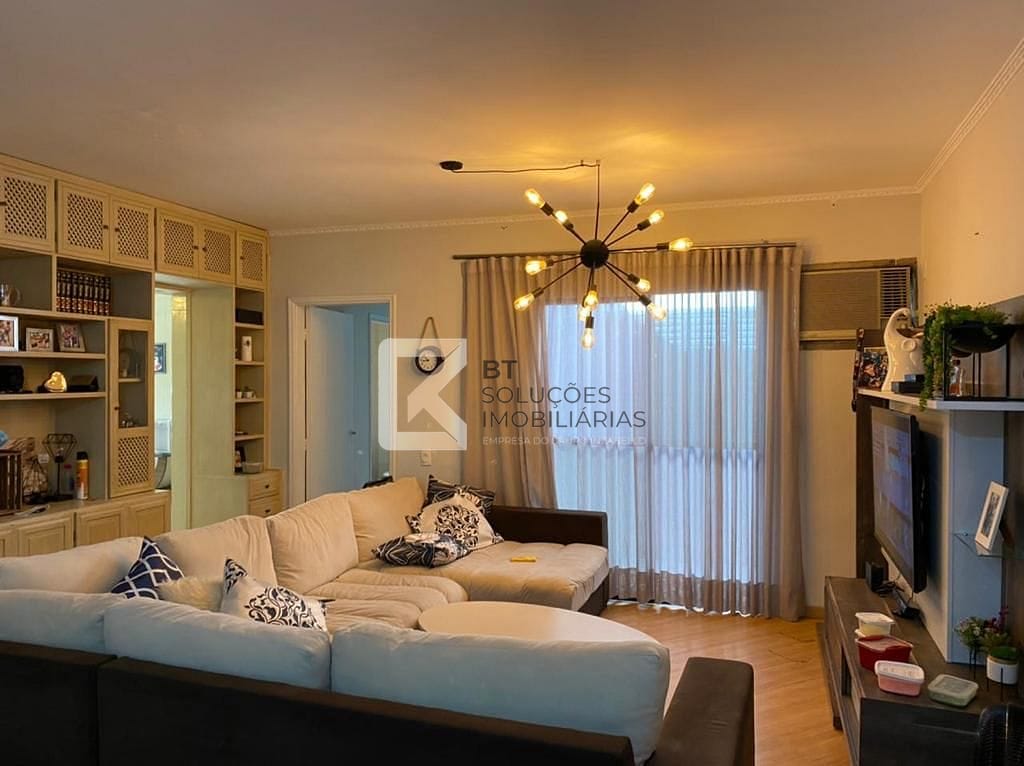 Casa, 3 quartos, 177 m² - Foto 1