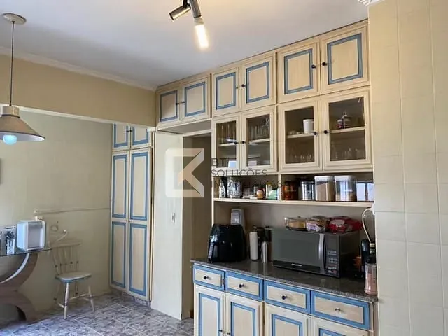 Casa com 260m² 3 quartos e 2 banheiros, à venda, no bairro Centro em Indaiatuba