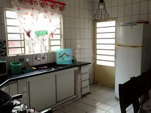 Casa com 125m² 2 quartos e 1 banheiro, à venda, no bairro Parque Interlagos em São José dos Campos