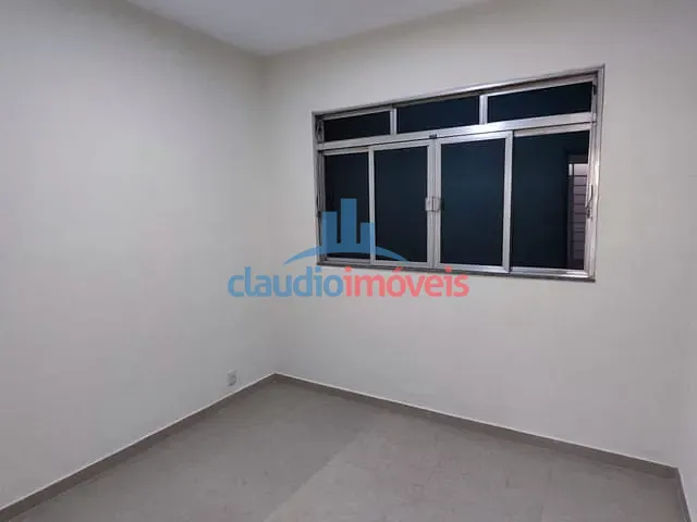 Casa 3 quartos e 2 banheiros, à venda, no bairro Centro em Barra Mansa