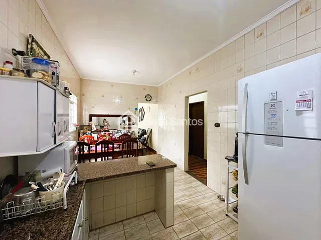Casa com 290m² 4 quartos e 3 banheiros, à venda, no bairro Vila Amorim em Americana