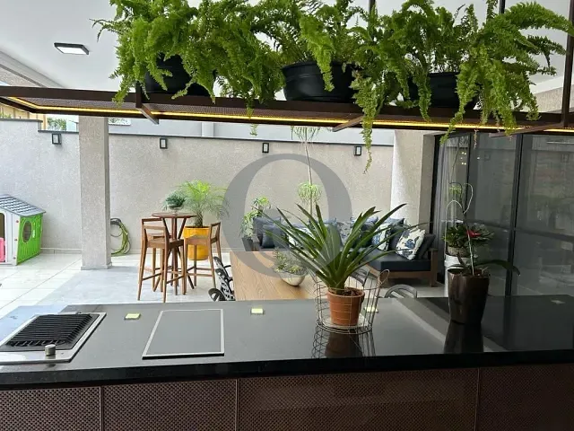 Casa 4 quartos e 2 banheiros, à venda, no bairro Tamboré em Santana de Parnaíba