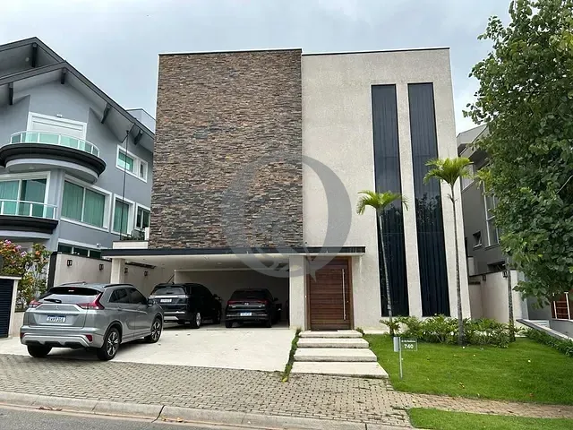 Casa 4 quartos e 2 banheiros, à venda, no bairro Tamboré em Santana de Parnaíba