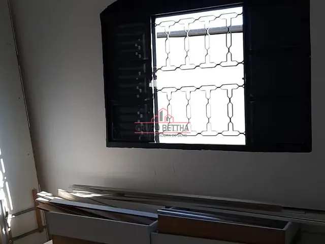 Casa 3 quartos e 2 banheiros, à venda, no bairro Bussocaba em Osasco