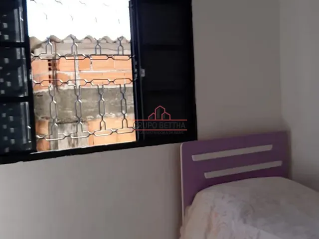 Casa 3 quartos e 2 banheiros, à venda, no bairro Bussocaba em Osasco