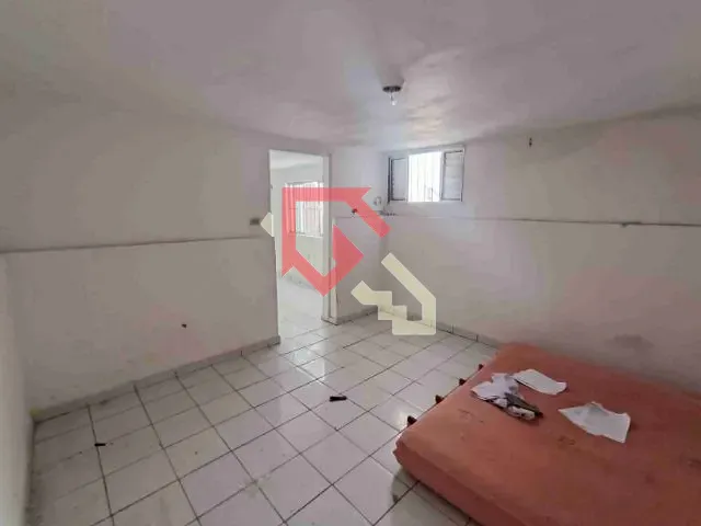 Casa 1 quarto e 1 banheiro, para alugar, no bairro Jardim Bela Vista em Mauá
