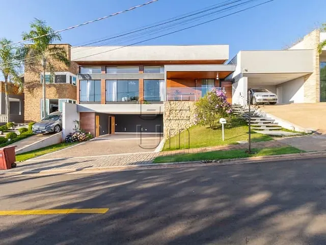 Casa com 680m² 4 quartos e 7 banheiros, à venda, no bairro Esperança em Londrina