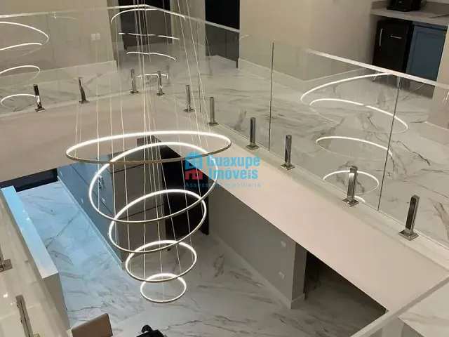 Casa com 349m² 4 quartos e 5 banheiros, à venda, no bairro NOVA FLORESTA em GUAXUPÉ