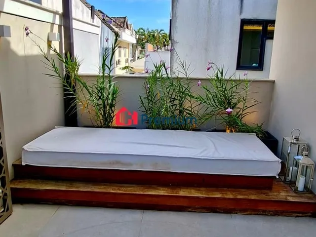 Casa 4 quartos e 5 banheiros, à venda, no bairro Barra da Tijuca em Rio de Janeiro