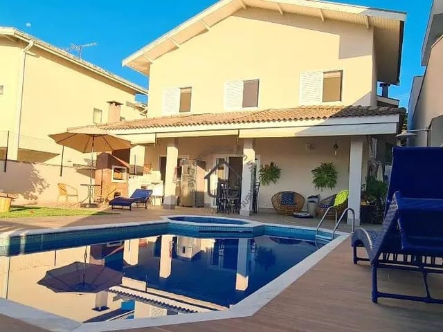 Casa com 406m² 3 quartos e 4 banheiros, à venda, no bairro Bosque em Vinhedo