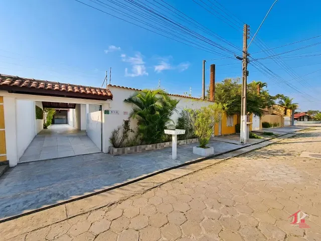 Casa com 372m² 4 quartos e 4 banheiros, à venda, no bairro Cibratel II em Itanhaém