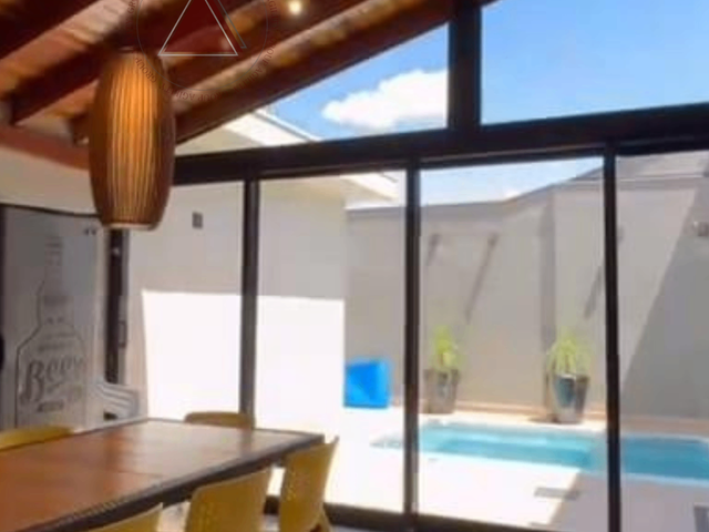 Casa com 275m² 3 quartos e 2 banheiros, à venda ou para alugar, no bairro São José em Franca