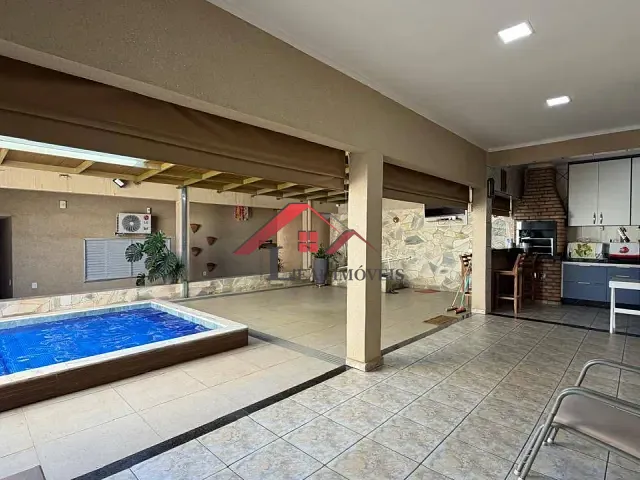 Casa com 300m² 3 quartos e 3 banheiros, à venda, no bairro Parque Iracema em Catanduva