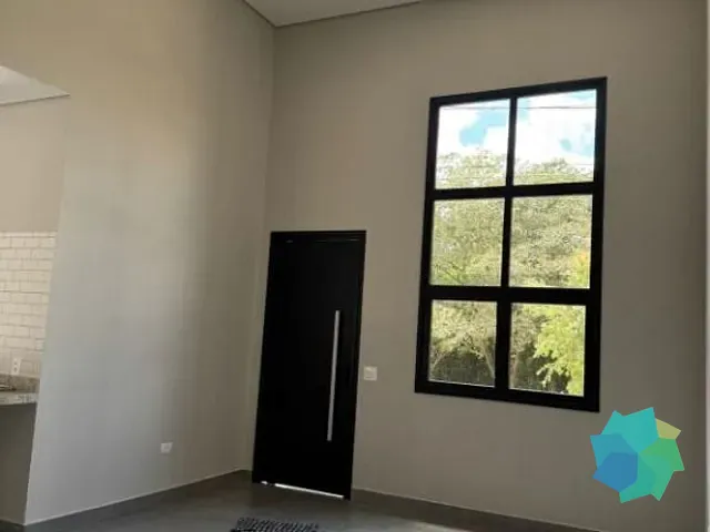 Casa com 180m² 3 quartos e 5 banheiros, à venda, no bairro Jardim Santa Marta em Salto
