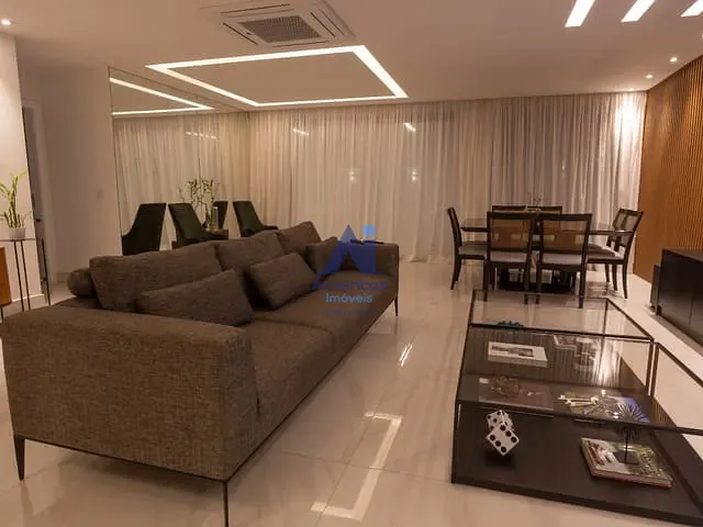 Casa com 290m² 5 quartos e 7 banheiros, à venda, no bairro Recreio dos Bandeirantes em Rio de Janeiro