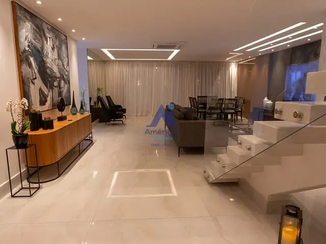 Casa com 290m² 5 quartos e 7 banheiros, à venda, no bairro Recreio dos Bandeirantes em Rio de Janeiro