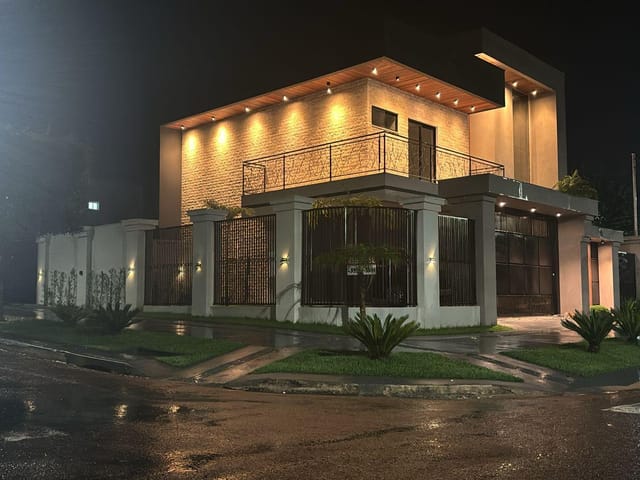 Casa 3 quartos e 2 banheiros, à venda, no bairro Jardim Belo Horizonte em Sinop