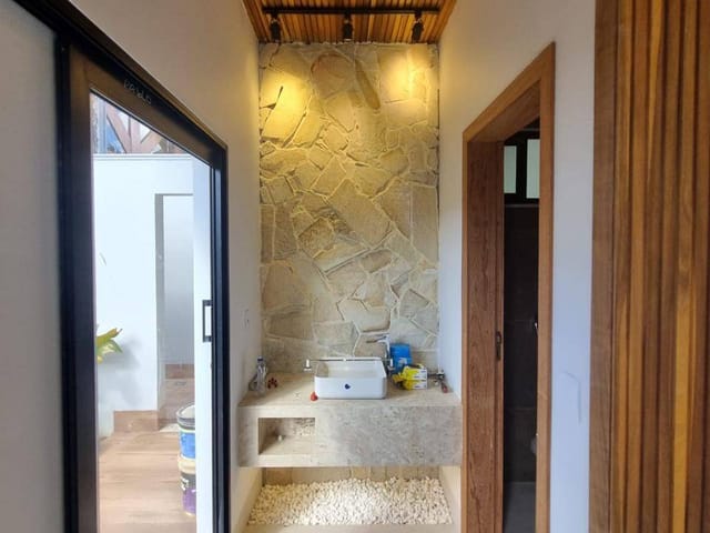Casa 3 quartos e 2 banheiros, à venda, no bairro Jardim Belo Horizonte em Sinop