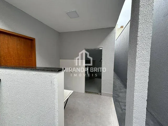 Casa 2 quartos e 2 banheiros, à venda, no bairro Residencial Santa Fé I em Goiânia