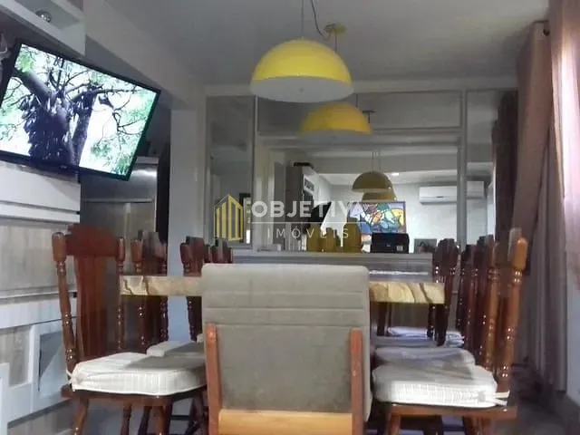 Casa com 338m² 3 quartos e 3 banheiros, à venda, no bairro Centro em Novo Hamburgo